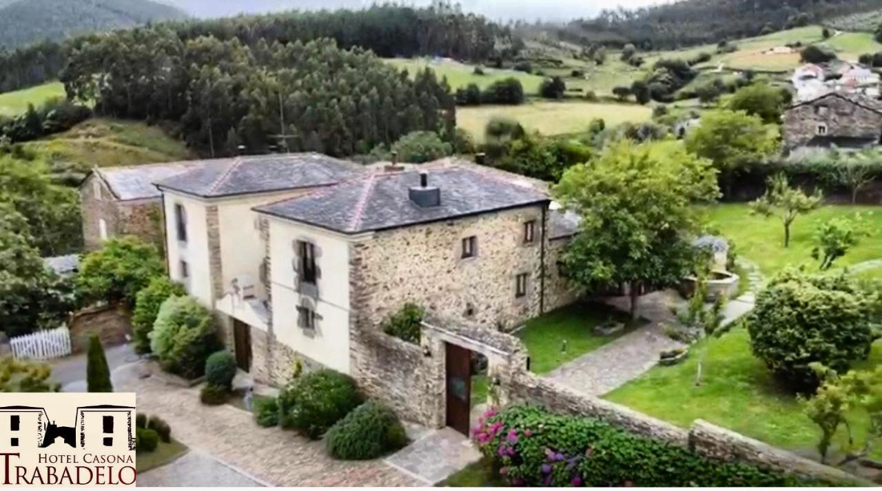Hotel Rural Casona Trabadelo 베갈데오 외부 사진