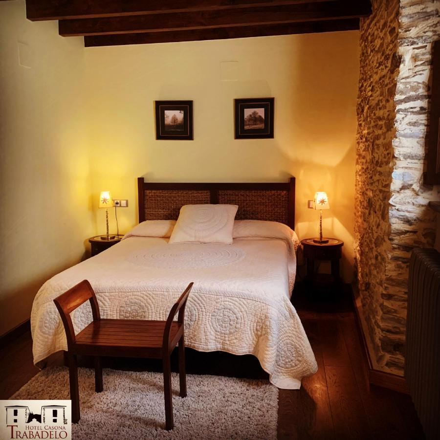 Hotel Rural Casona Trabadelo 베갈데오 외부 사진
