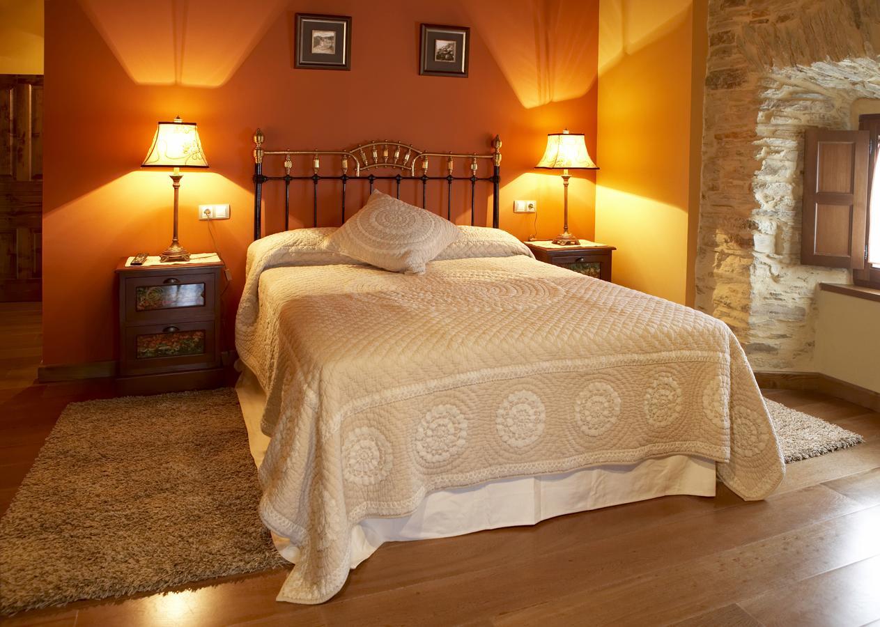 Hotel Rural Casona Trabadelo 베갈데오 외부 사진