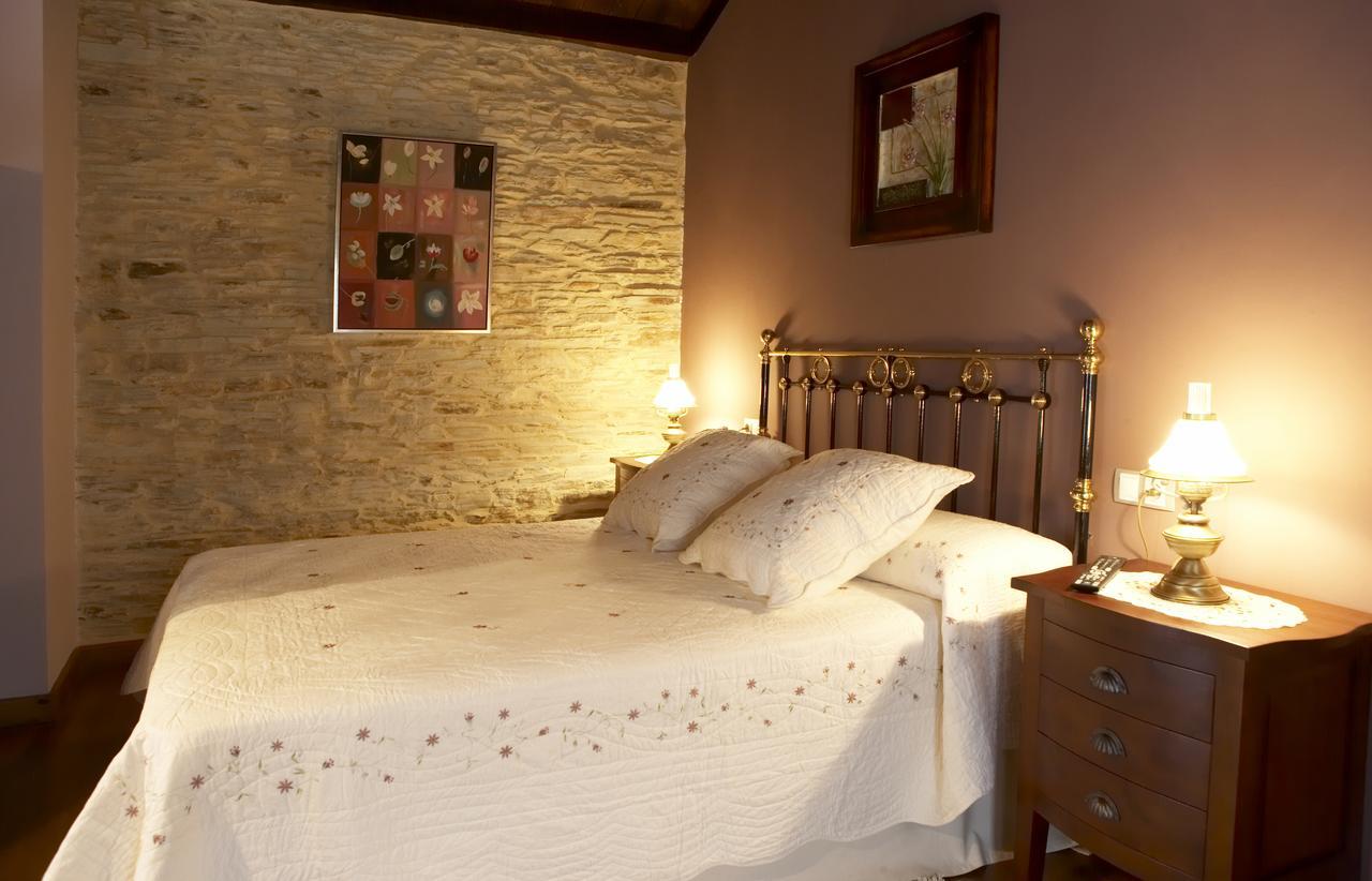 Hotel Rural Casona Trabadelo 베갈데오 외부 사진