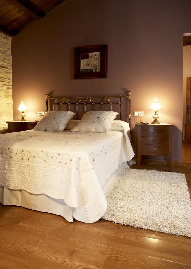 Hotel Rural Casona Trabadelo 베갈데오 외부 사진